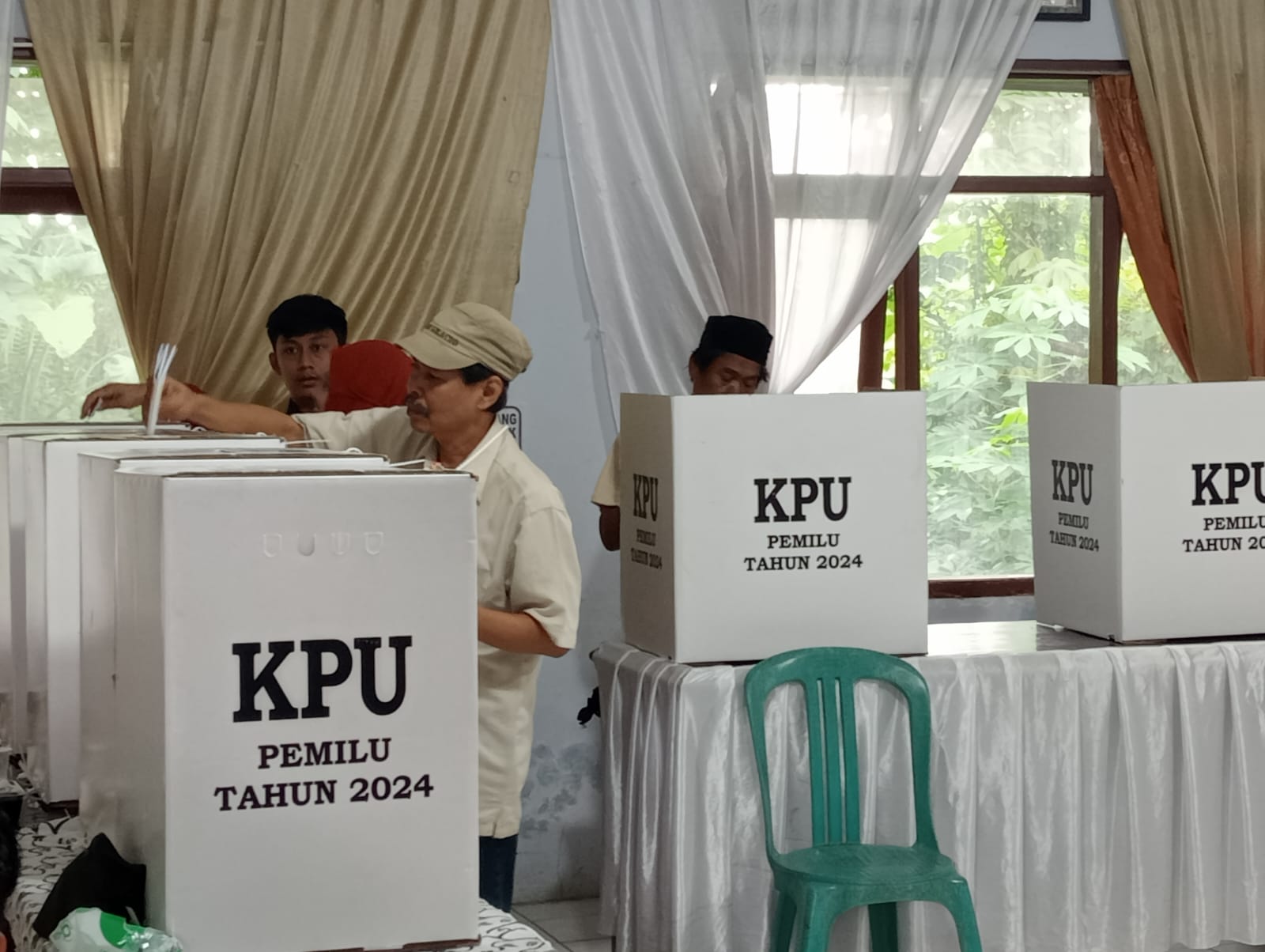 Kesalahan Administrasi KPU, 20 TPS Gelar Pemungutan Suara Ulang, jannonews.com