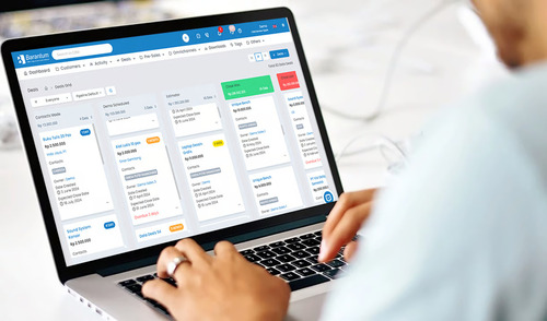 Pebisnis Wajib Tau! Ini 8 Kelebihan Barantum Dibandingkan Vendor CRM Lainnya, jannonews.com