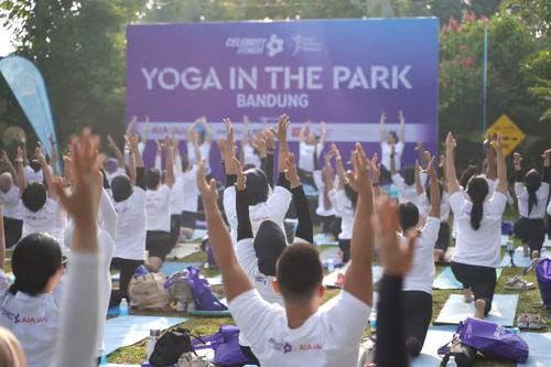 Celebrity Fitness Indonesia Rayakan World Wellness Weekend 2024 Dengan Acara Tahunan "Yoga In The Park" Di Bandung, jannonews.com