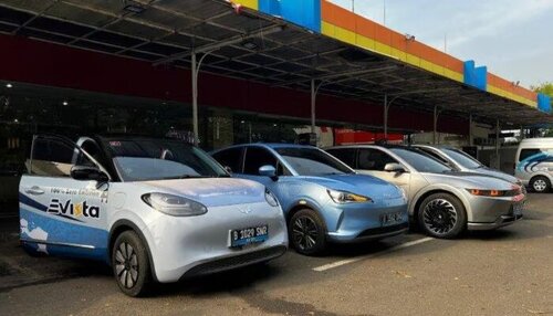 Evista Revolusioner Transportasi Bandara dengan Taksi Listrik, jannonews.com