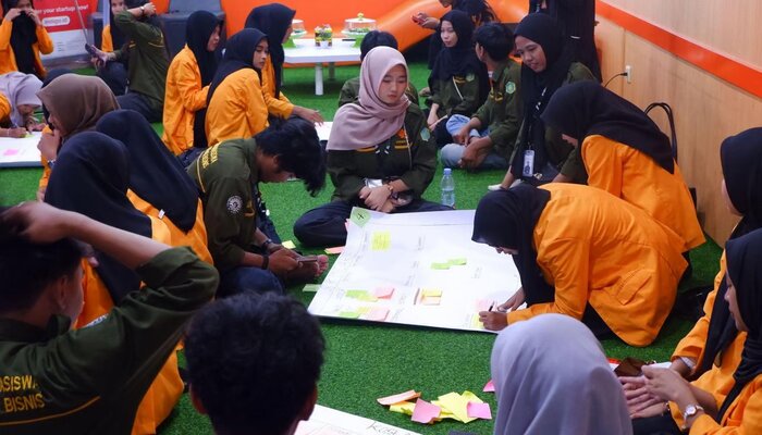 Selenggarakan Indigo Academy, Telkom dan Educourse.id Bantu Mahasiswa Universitas Negeri Makassar Kembangkan Startup Inovatif, jannonews.com