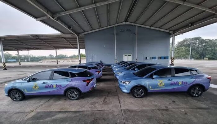 5 Kelebihan Naik Taksi Listrik Online Evista di Bandara Pekanbaru, jannonews.com
