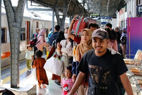 Mudik Lebaran Murah Meriah! Tiket KA Ekonomi Antar Kota KAI Mulai Rp10.000, jannonews.com