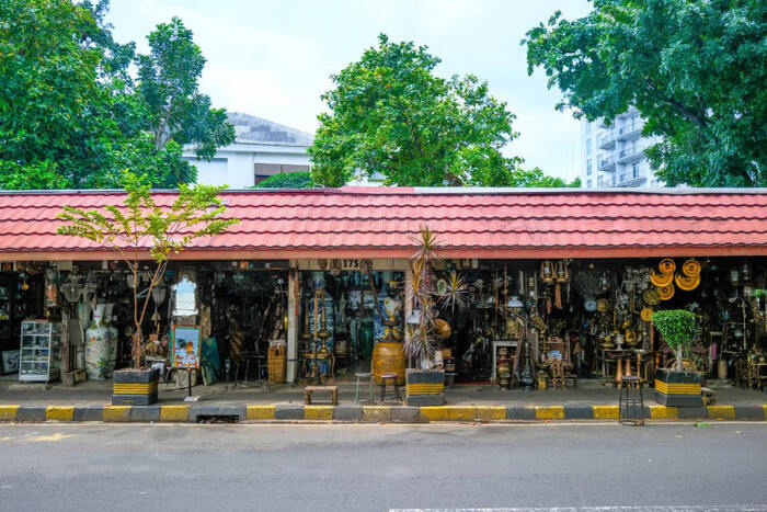 Jelajahi Pasar Barang Antik di Jakarta yang Memikat!, jannonews.com
